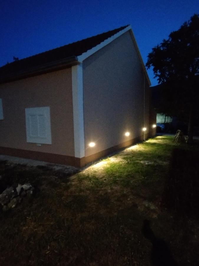 Appartamento Maris Vodenjak Esterno foto