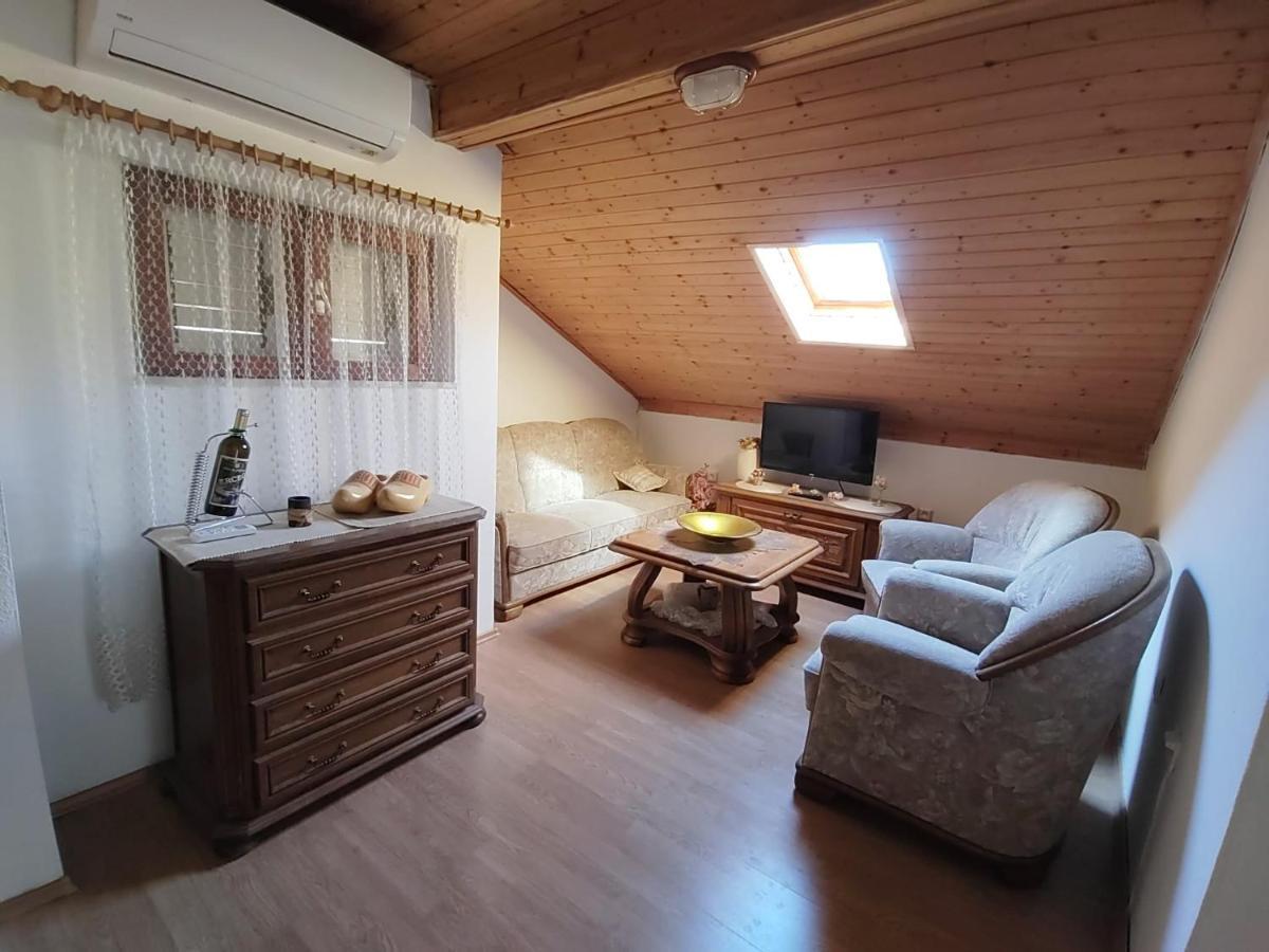 Appartamento Maris Vodenjak Esterno foto